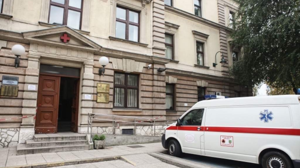 KS: Na raspolaganju 5.400 trećih doza vakcine Moderna
