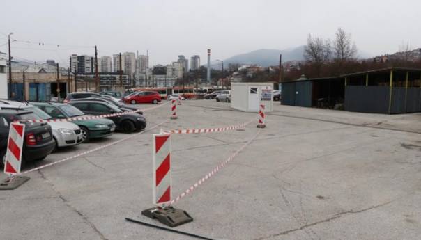 KS: Od sutra sa radom počinje drugi punkt za COVID-19 Drive-in testiranje