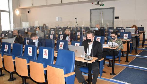 KS: U cilju pomoći privredi, nova smanjenja parafiskalnih nameta