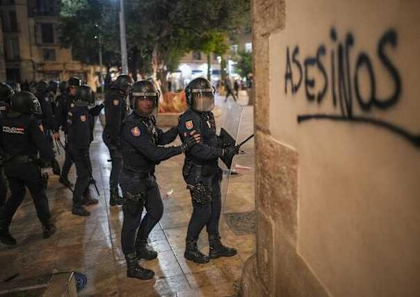 Kuba: Uhapšeno više osoba zbog protesta nakon što je uragan izazvao nestanak struje