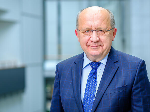 Kubilius: EU mora uskladiti vojnu politiku s NATO-om