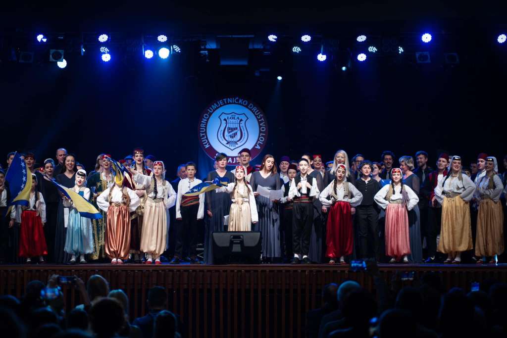 KUD Lola: Čuvar tradicije i kulture naroda u BiH i zemalja bivše Jugoslavije