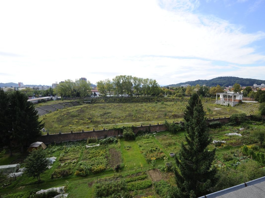 Kultni stadion iz doba Jugoslavije potpuno propao, teško ga je prepoznati