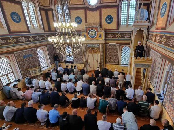 Kurban-bajram u Tuzli: Najbolje bogatstvo je bogatstvo duše, najgora je sljepoća srca