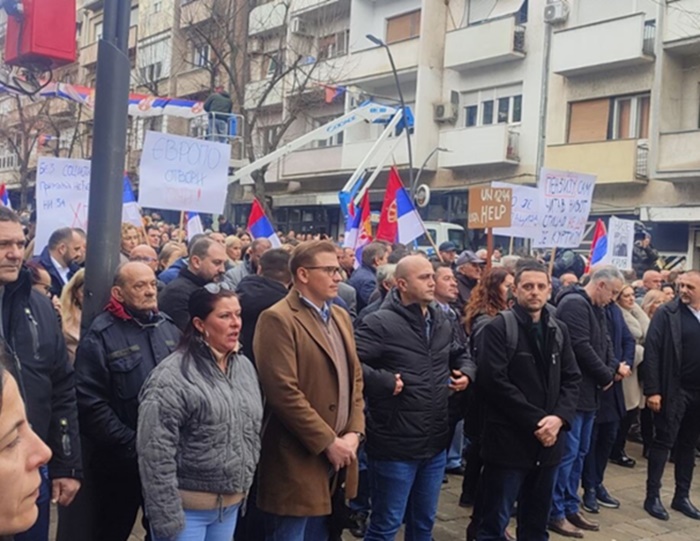 Kurti: Kosovo neće mijenjati odluku CBK o ukidanju dinara