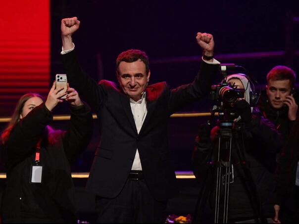 Kurti proglasio "historijsku pobjedu" na prijevremenim izborima