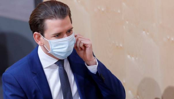 Kurz protiv preuzimanja migranata sa Lezbosa