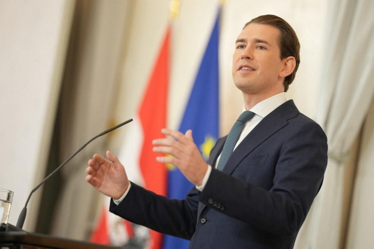Kurz se povlači iz politike