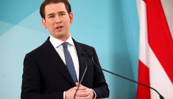 Kurz: U potpunosti napuštam politiku