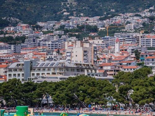 Kvadrat u biseru Dalmacije 8000 eura: Kupci iz BiH među najčešćim