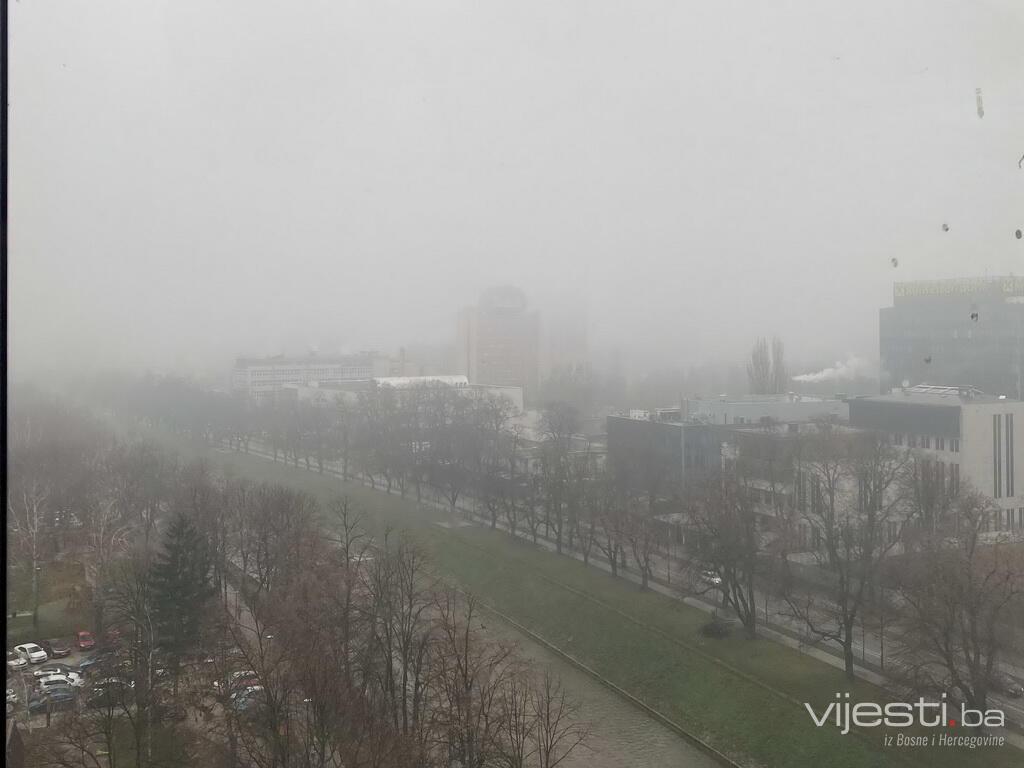 Kvalitet zraka u KS varira, smanjiti aktivnosti na otvorenom