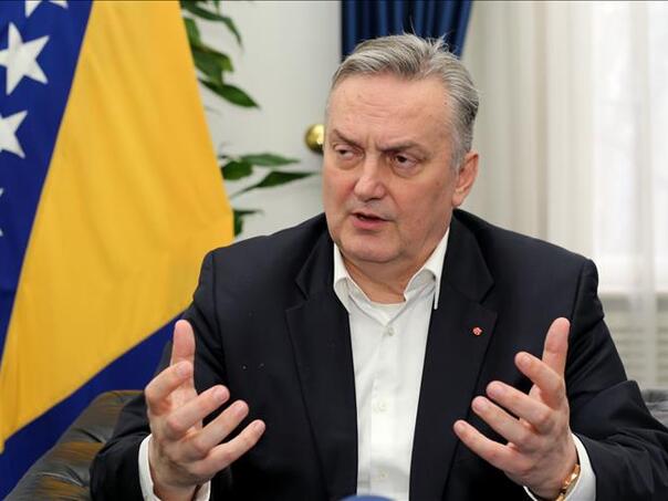 Lagumdžija odgovorio Srbiji: Iz njih radikali ne mogu izaći nikako...