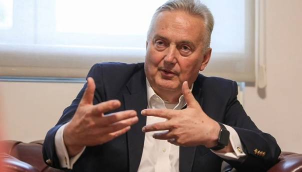 Lagumdžija: Opasne hinjske podvale ruskog ambasadora