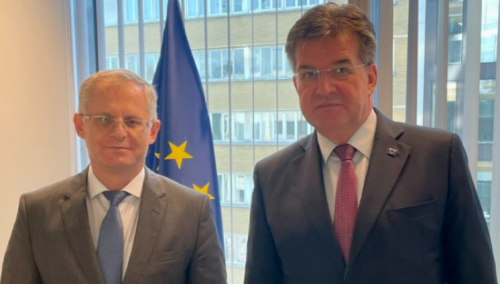 Lajčak sa Bislimijem: Hitno pronaći rješenje da bi se izbjegla eskalacija