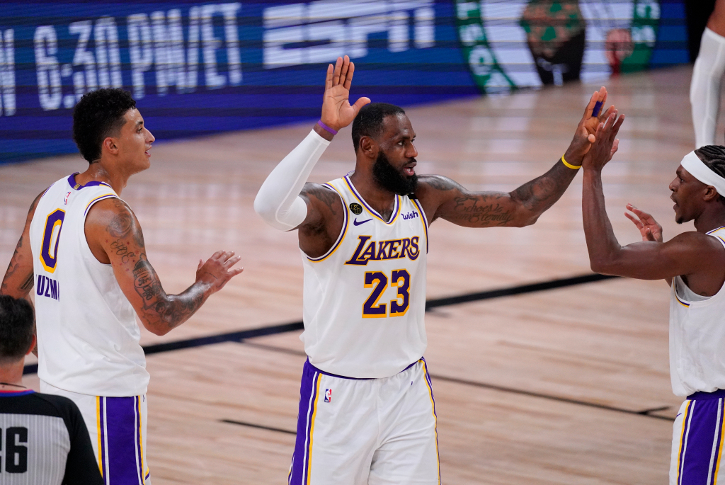 Lakersi savladali  Rocketse i plasirali se u finale Zapada