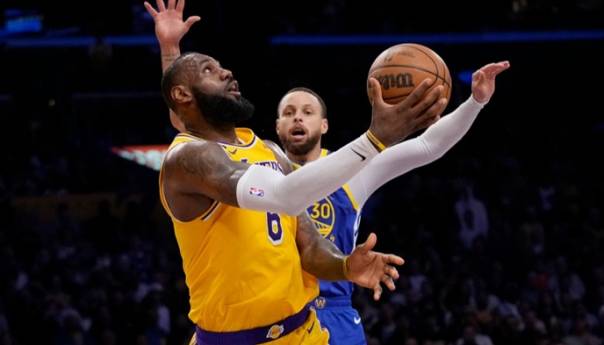 Lakersi u finalu Zapada, Miami izbacio New York