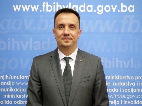 Lakić: Gas mora postati drugi glavni energent u FBiH