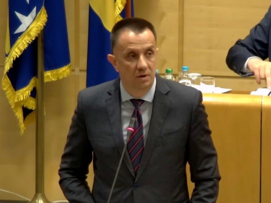 Lakić: Obećavali su razvoj Željezara, a donijeli stečaj