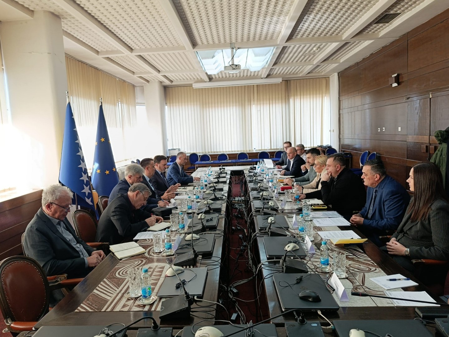 Lakić održao sastanak s predstavnicima naftnog sektora u Federaciji BiH