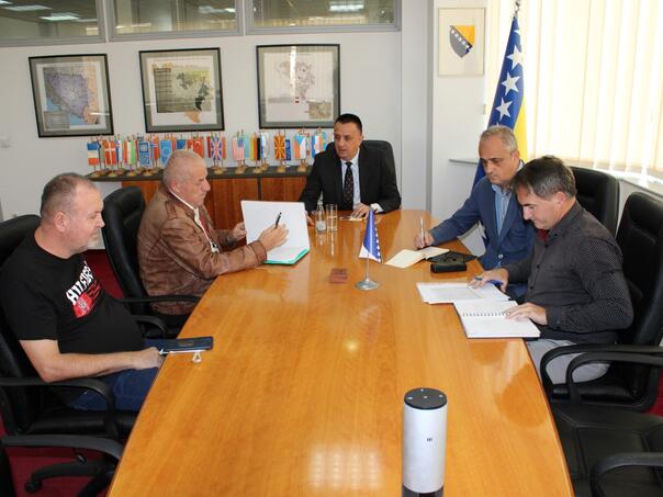 Lakić sa bivšim radnicima Vitezita: Zaslužili su rješenje