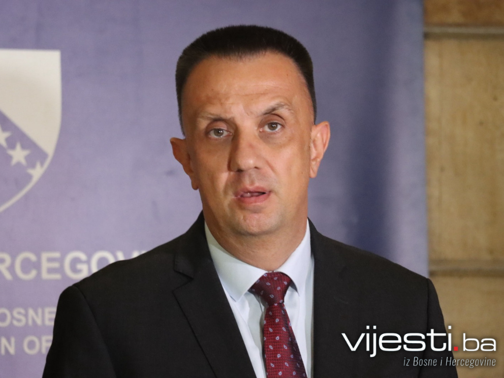 Lakić: Sredstva za regres prebačena na račun RMU Zenica