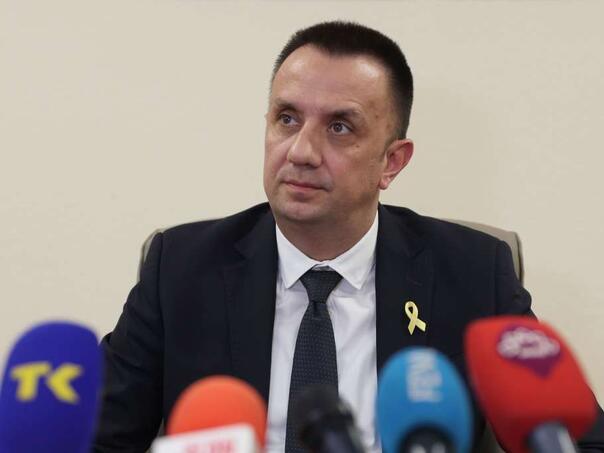 Lakić: U rudniku 'Banovići' smo zatekli veoma loše stanje