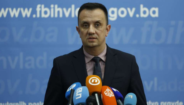 Lakić: Vlada FBiH će se upisati kao povjerioc dugovanja Zraka