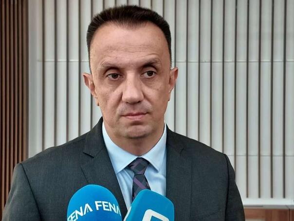 Lakić: Zeničkim rudarima uskoro isplata svih dugovanja