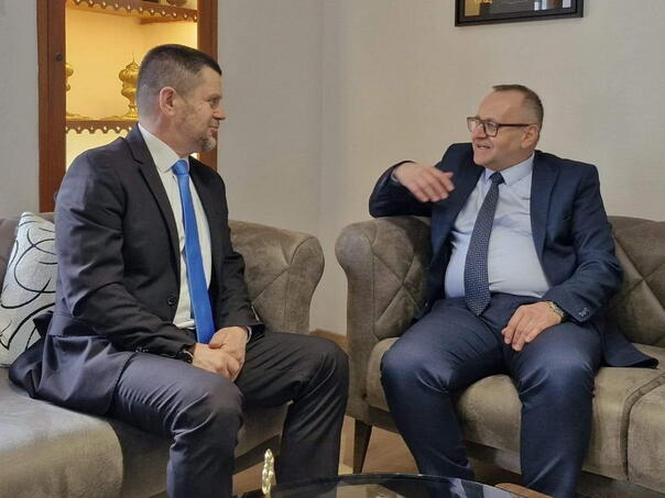 Lakišića harem - ispit savjesti bošnjačkih institucija