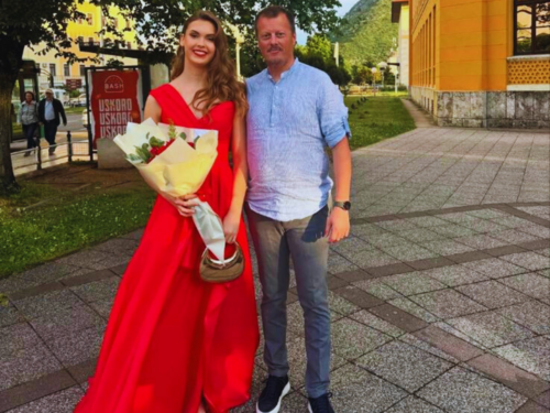 Lana Pudar, najljepša maturantica na svijetu