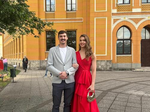 Lana Pudar podijelila emotivne trenutke sa mature: Moja pratnja kroz cijeli život