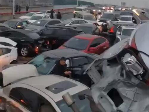 Lančani sudar u Kini, sudarilo se više od sto automobila