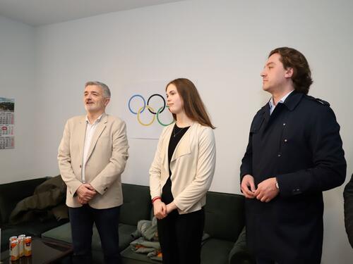 FOTO / VIDEO Lani Pudar uručeni ključevi stana u Sarajevu