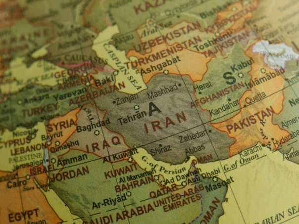 Larijani: U slučaju napada, Iran će nabaviti nuklearno oružje