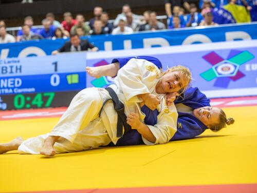 Larisa Cerić i Nikola Pljevaljčić zlatni na European Openu Sarajevo 2023, BiH najuspješniji tim