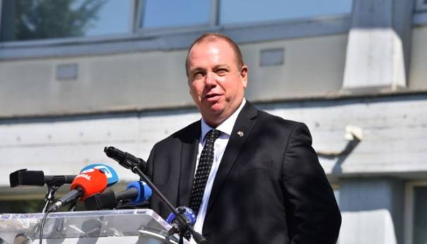 Larson: U narednom periodu optužnice za korupciju u KS