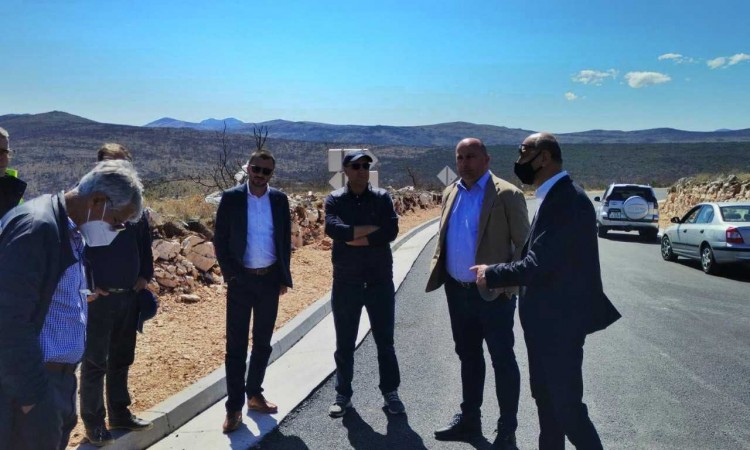 Lasić obišao gradilišta Južne obilaznice Mostara i dionice Neum - Stolac