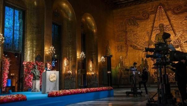 Laureati primili Nobelovu nagradu u svojim domovima