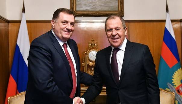 Lavrov čestitao Dodiku Novu godinu
