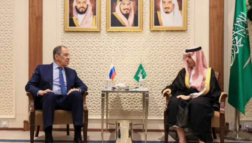 Lavrov i princ Faisal pozdravili saradnju Rusije i Saudijske Arabije na tržištu naftom