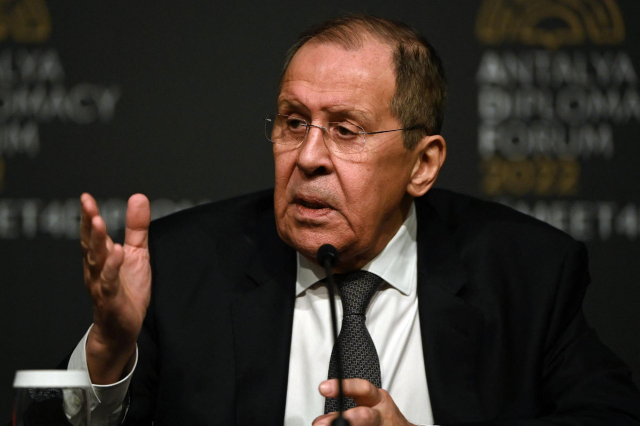 Lavrov: Nosit ćemo se sa sankcijama Rusiji