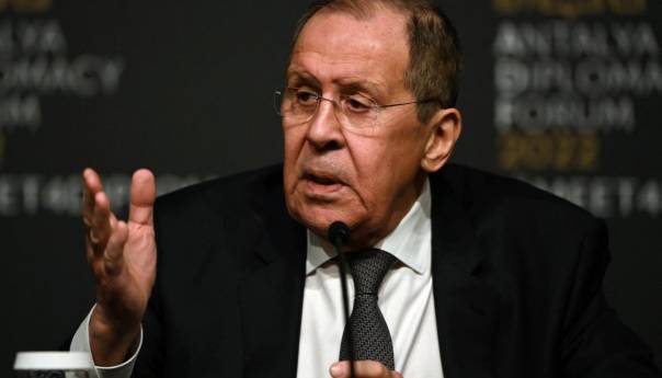 Lavrov: Nosit ćemo se sa sankcijama Rusiji