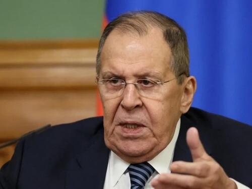 Lavrov optužio SAD da "vraća svijet u stanje bez međunarodnog prava"