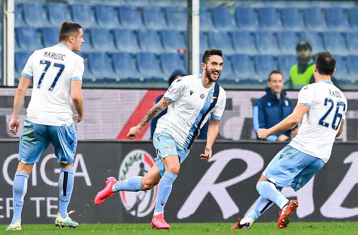Lazio nastavio potjeru za Juventusom: Nebeskoplavi slavili u Genovi