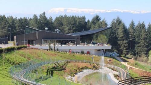 Lažna dojava o postavljenom eksplozivu u parku "Sunnyland"