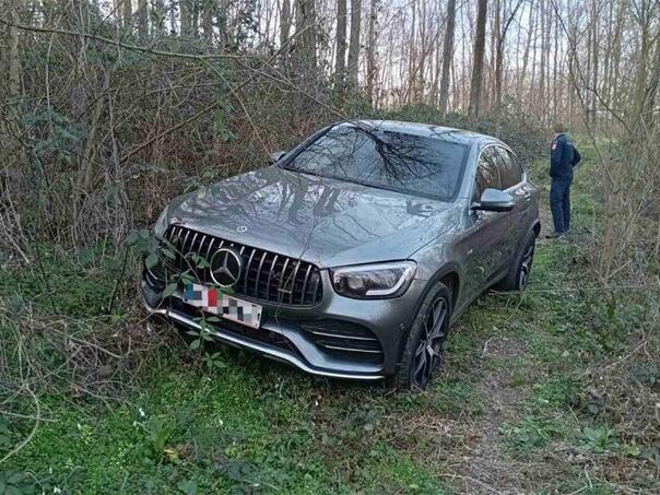 Lažno prijavio krađu skupocjenog Mercedesa kako bi prevario osiguranje