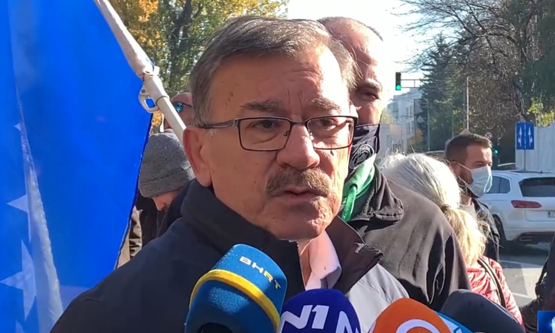 Lazović na protestima u Sarajevu: Dodik se mora zaustaviti