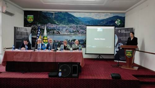 Lazović: Poraz BiH bi bio poraz američke diplomatije