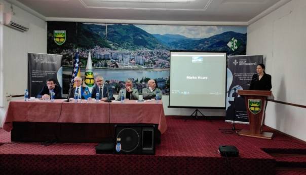 Lazović: Poraz BiH bi bio poraz američke diplomatije