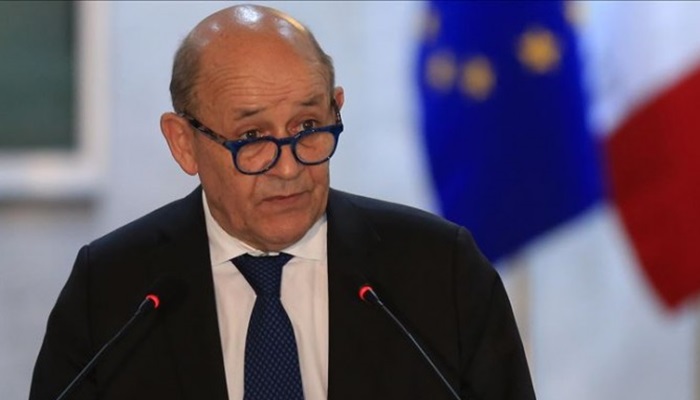 Le Drian: Francuska poštuje islam kao religiju 